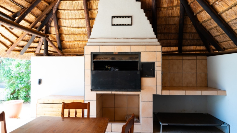 4 Bedroom Property for Sale in Wilkoppies North West